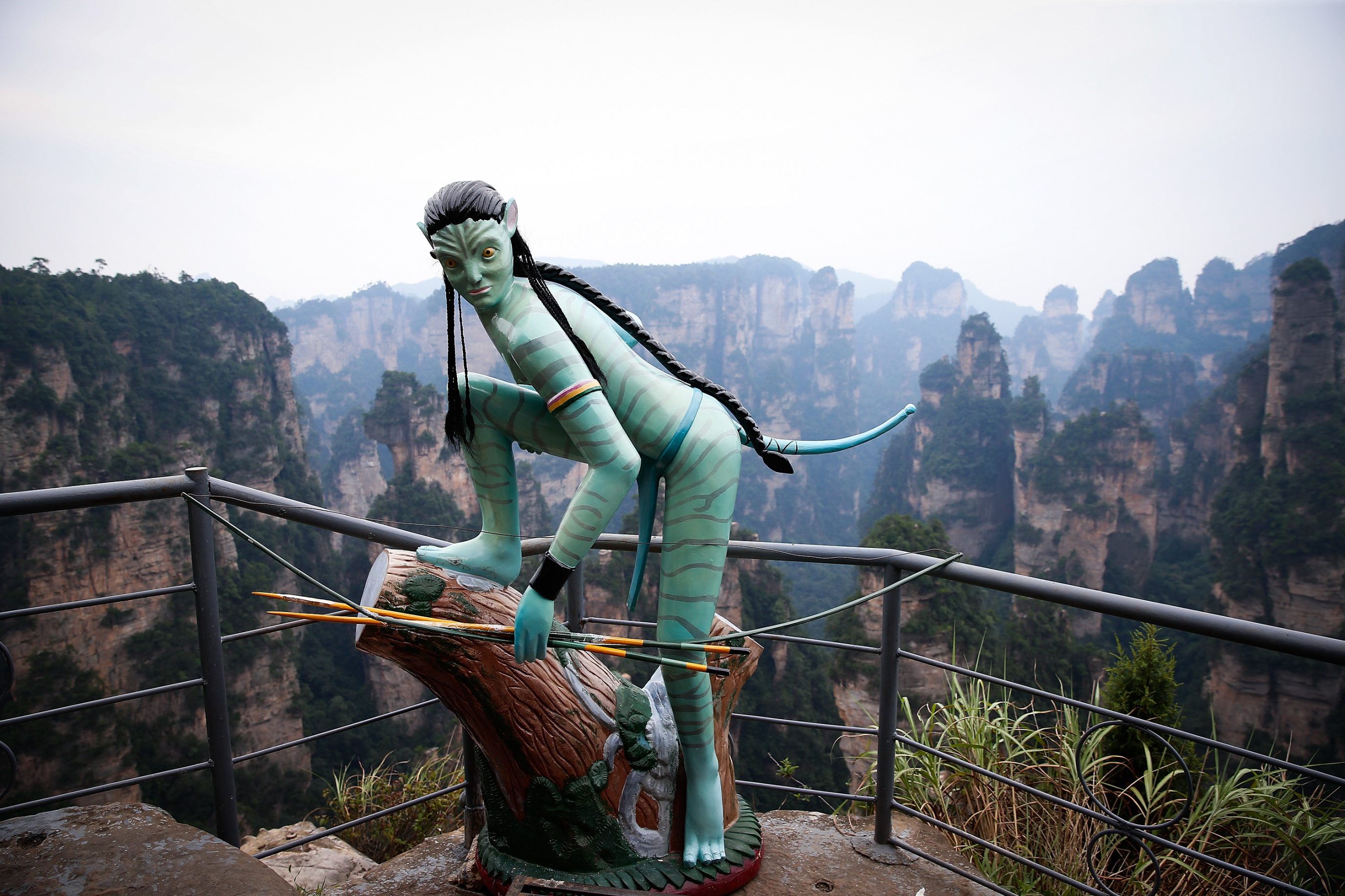 Chinese Tourist Spot That Inspired Avatar Has Worlds Highest Outdoor Lift